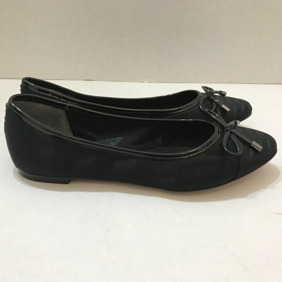 J Renee’ Satin Striped Bow Adorned Flat - Picture 1 of 6